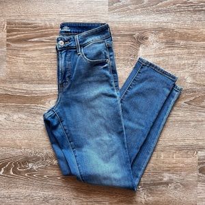 Womens Old Navy slim high rise jeans, size 2